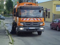 OLYMPUS DIGITAL CAMERA Čistenie a údržba miestnych komunikácií, čistenie cesty